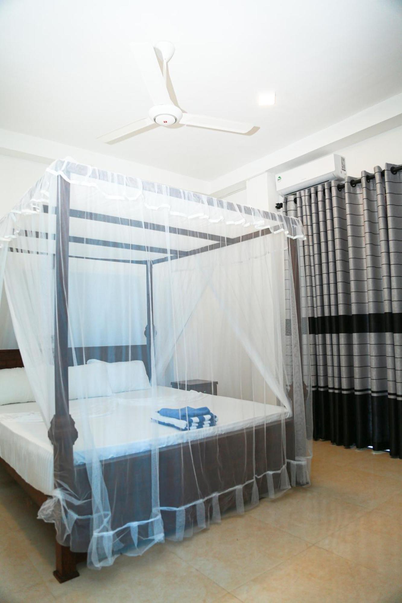 Camellia Hotel & Restaurant Мирисса Экстерьер фото